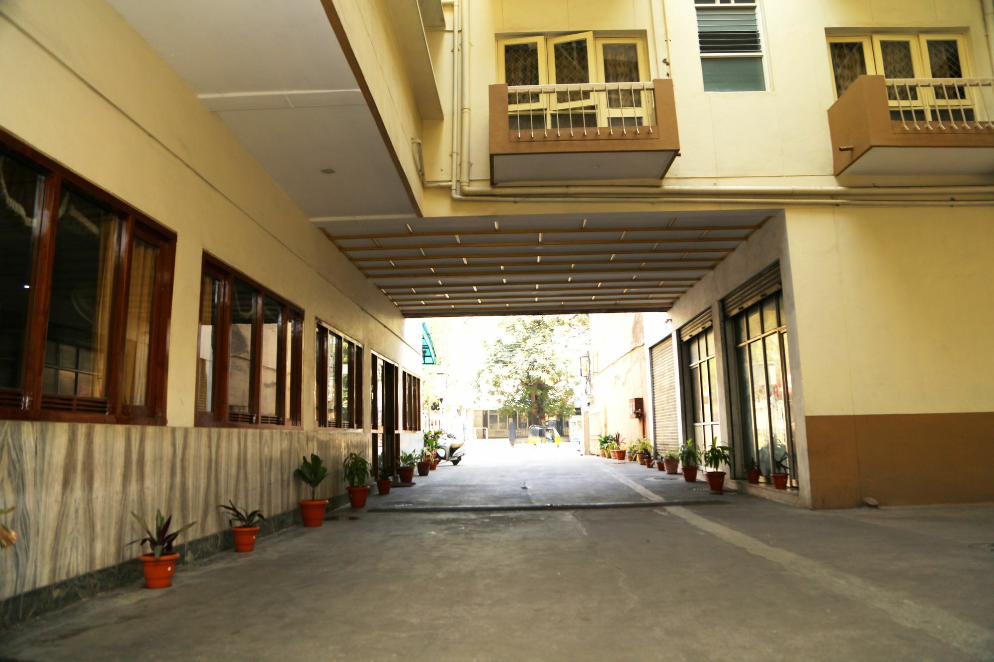 Hotel Panchratan Haiderabad Buitenkant foto
